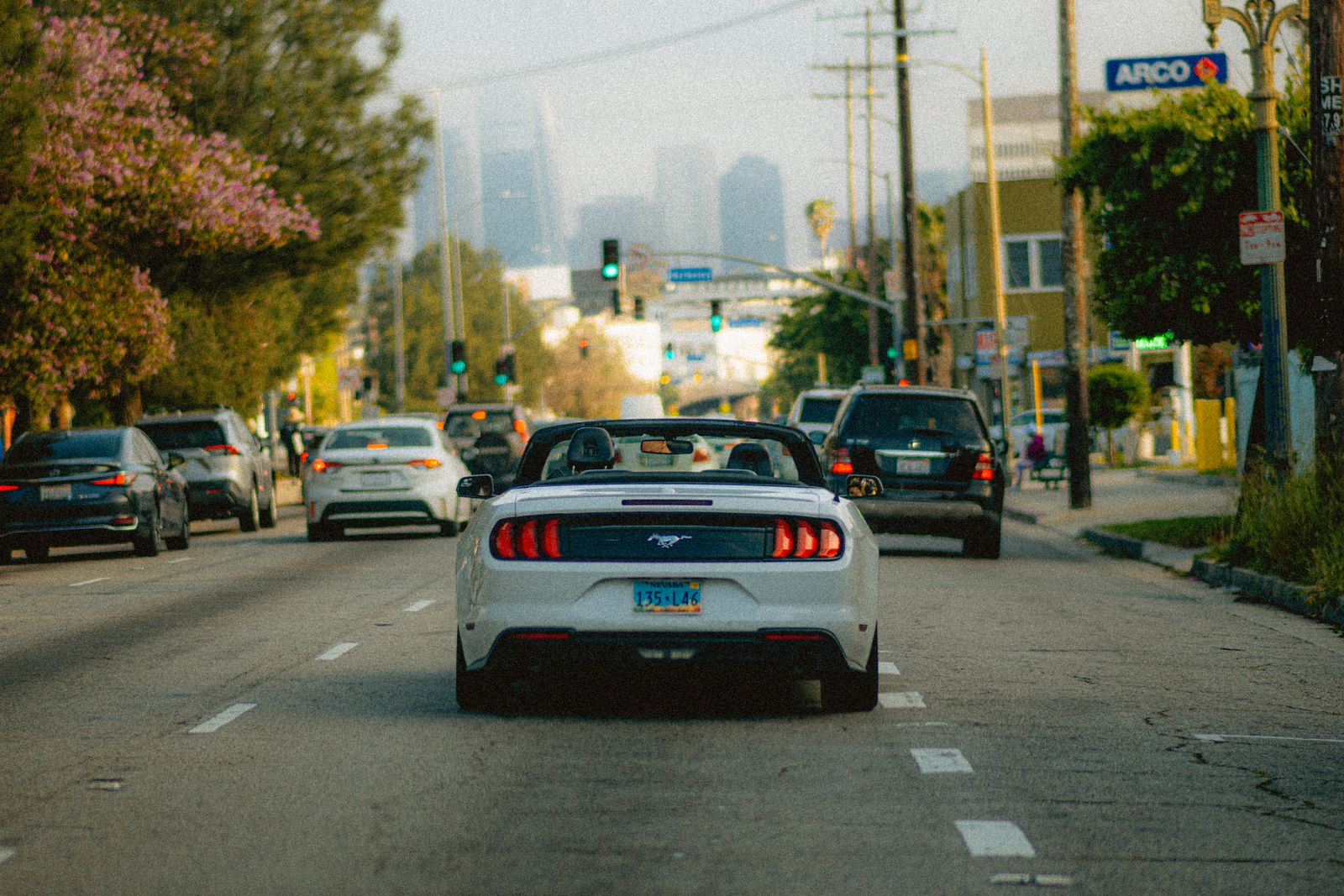 Los Angeles street with the downtown skyline, the base for our service map
